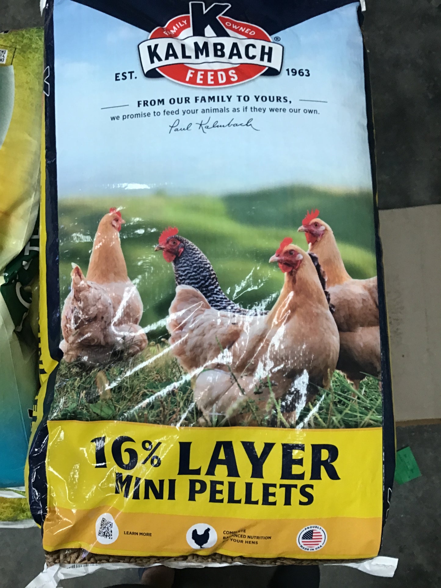 16% layer mini pellet