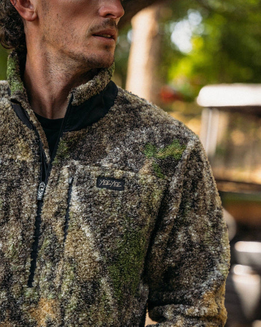 Realtree APX Sherpa Pullover