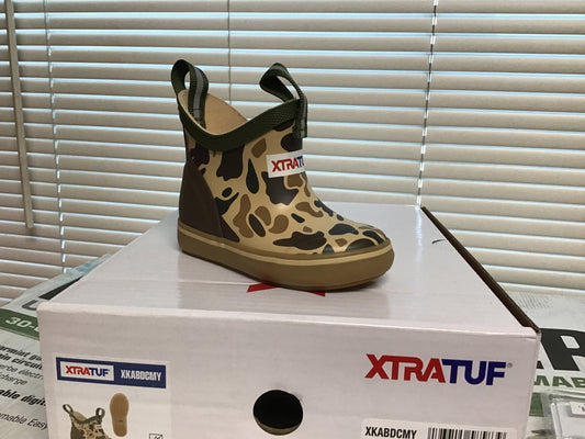 Xtratuf kids camo deck boots
