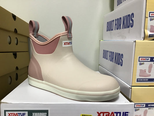 Xtratuf Women’s Pink