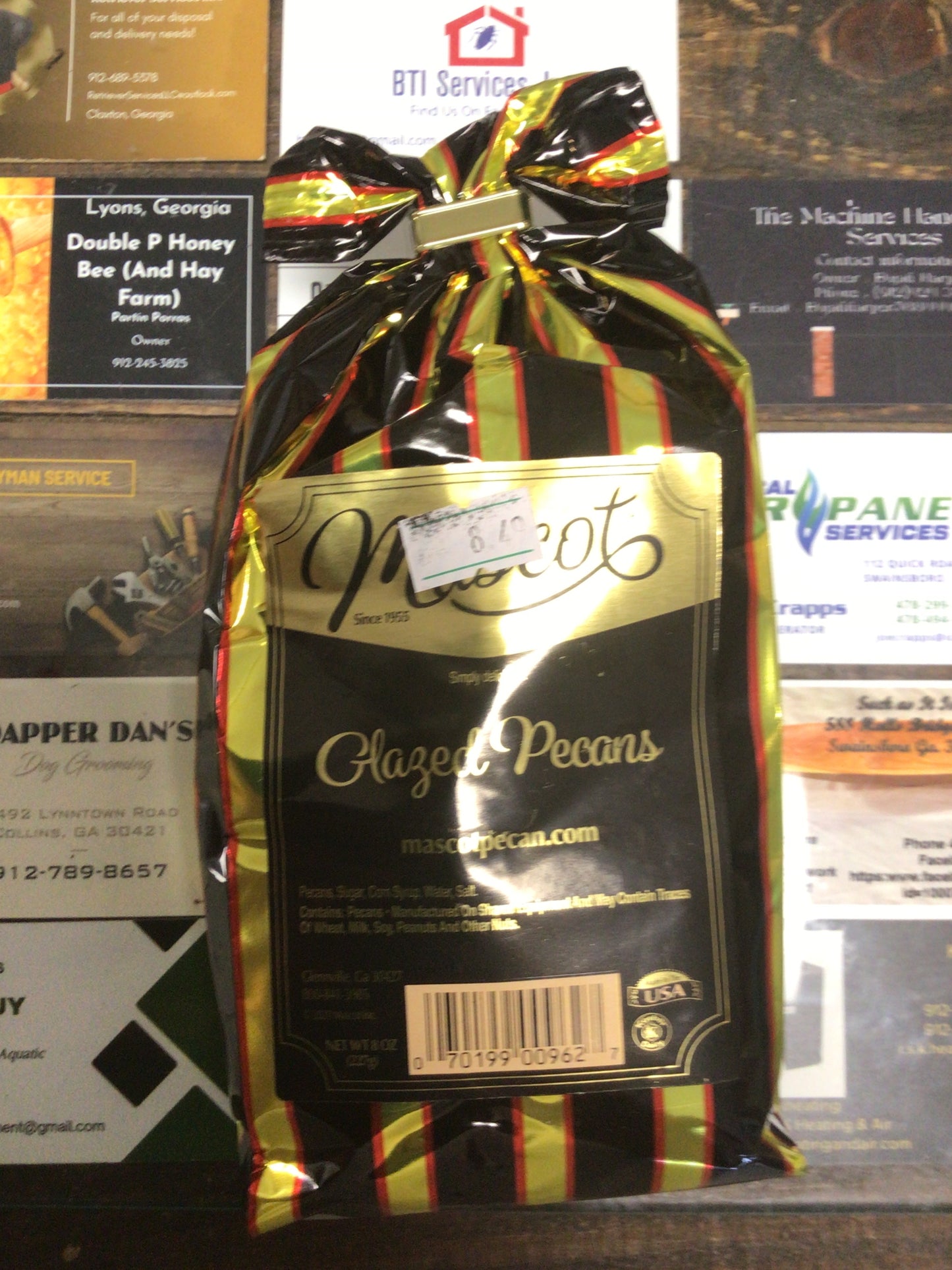 Mascot glazed pecans