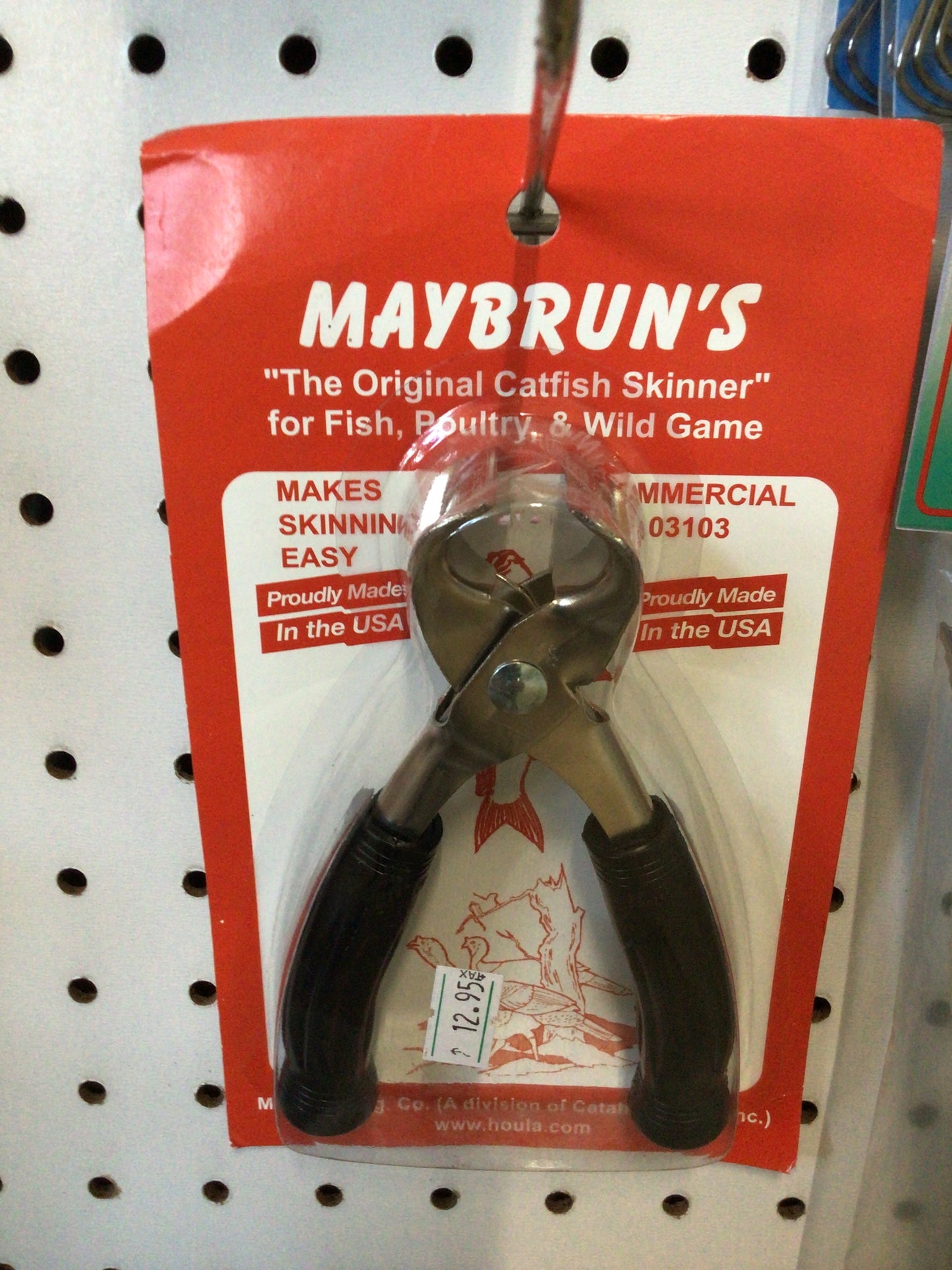Maybrun’s catfish skinner