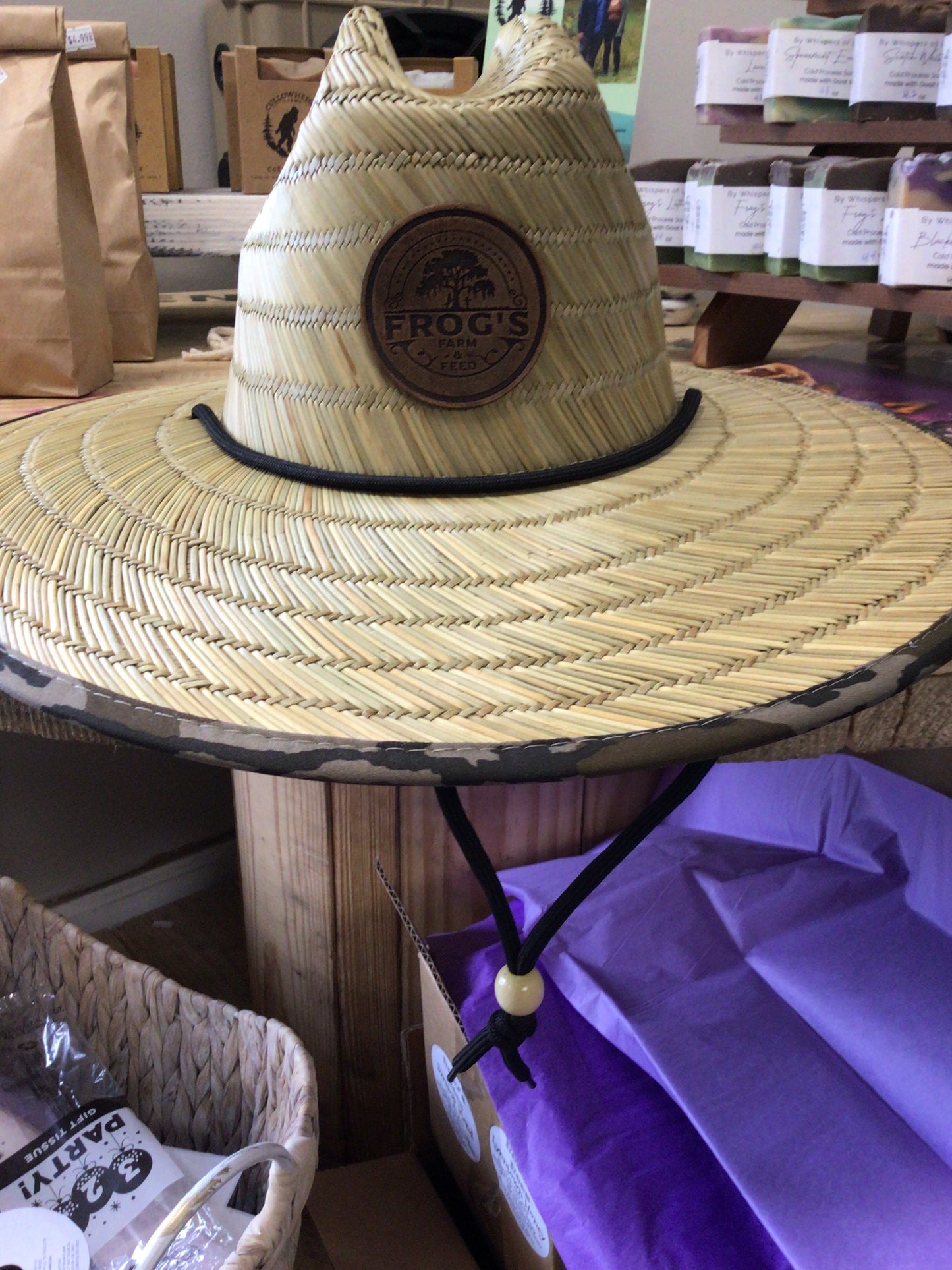 Frog’s fishing hat