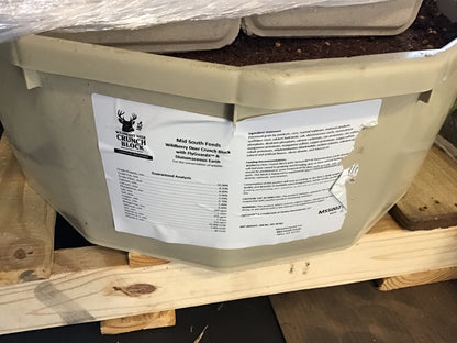 MS Deer Wild berry Crunch Block - 100 lb. Tub