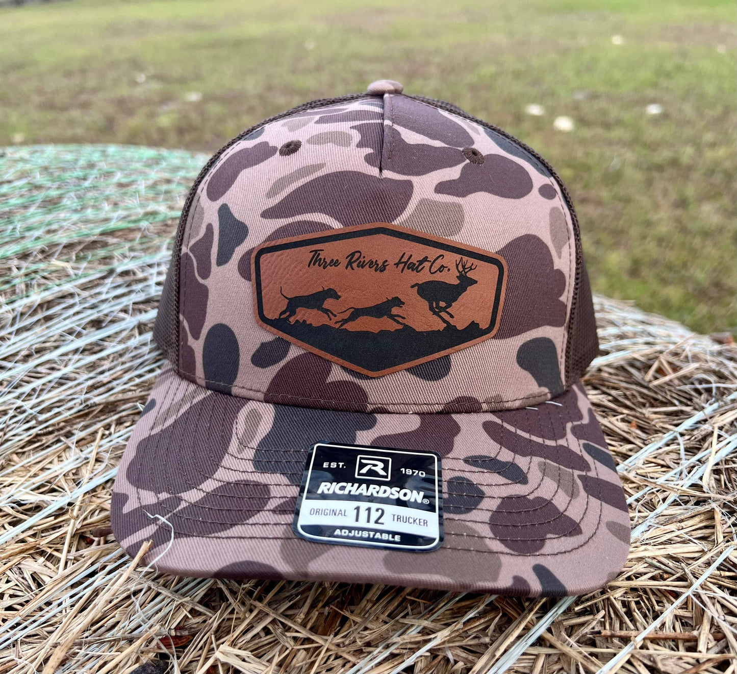Deer Dog Hunting - Camo Trucker Snapback - Richardson 112
