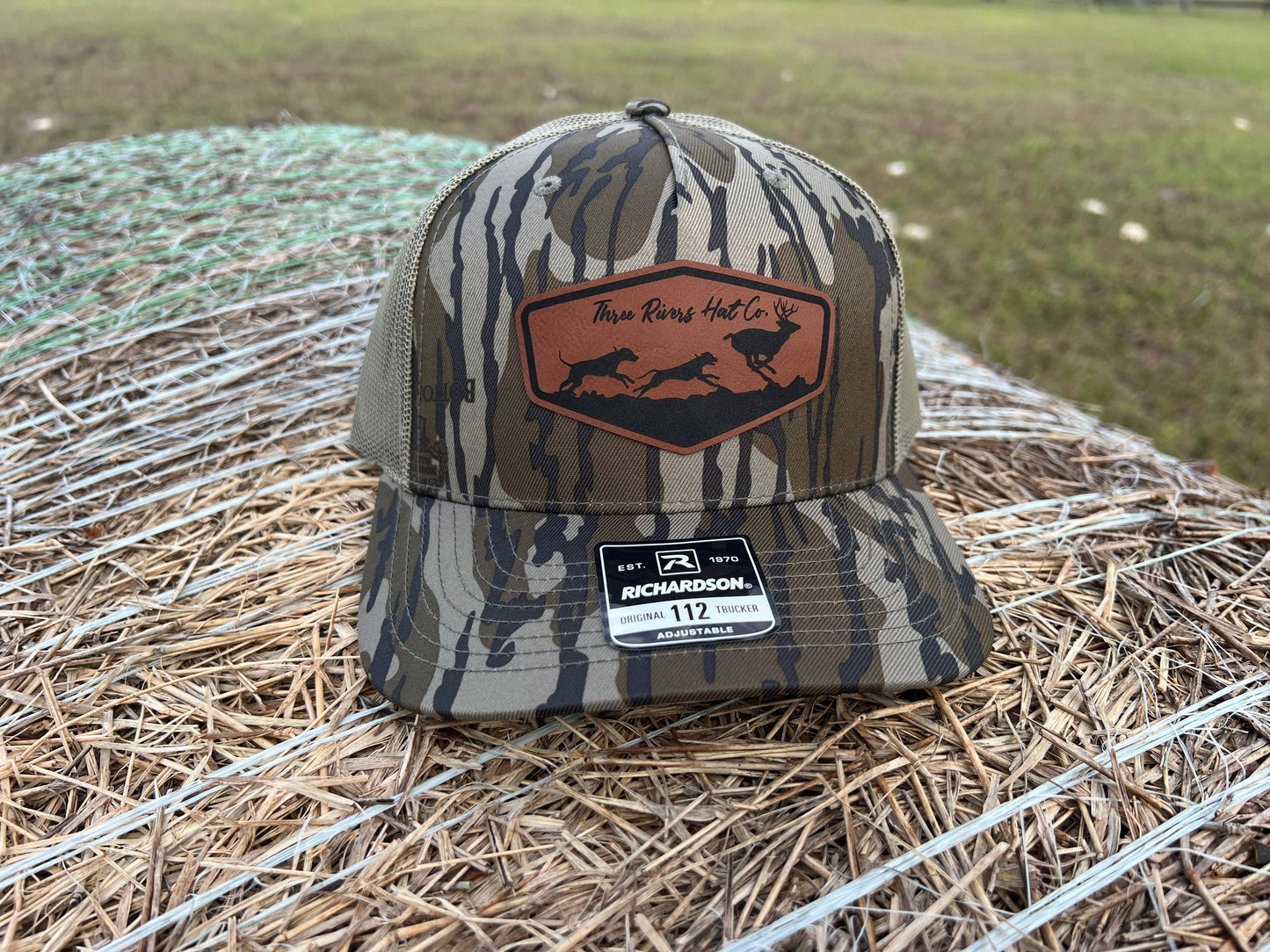 Deer Dog Hunting - Camo Trucker Snapback - Richardson 112