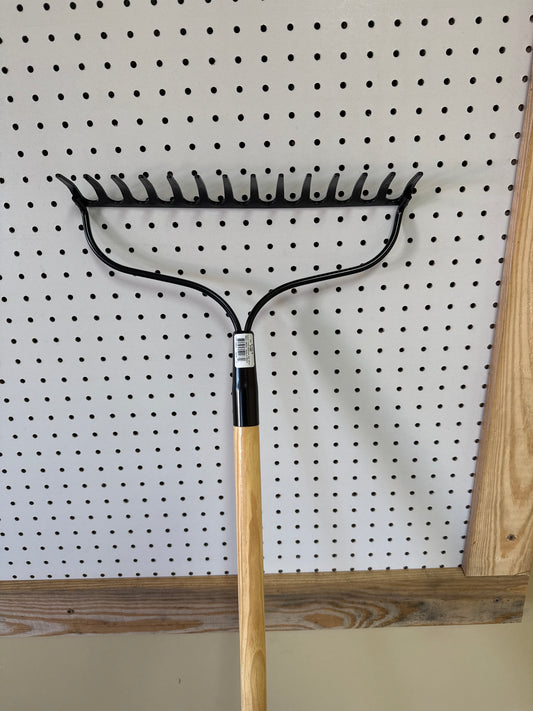 Try Built Long Wood Handle Rake