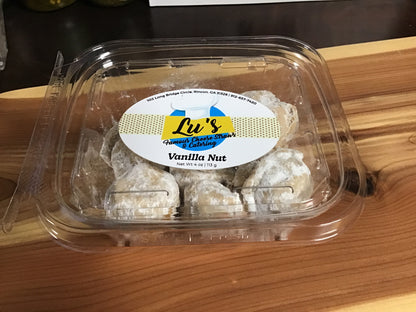 Lu's Famous gourmet cheese straws