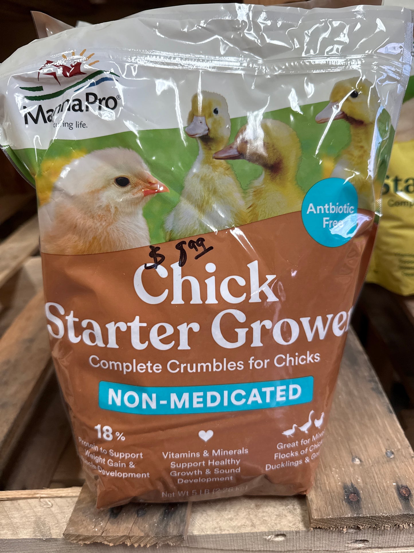 MannaPro Chick Starter non-medicated 5lb