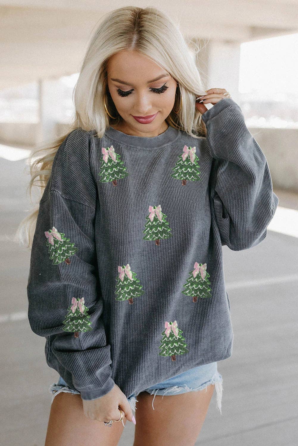 Gray Ribbed Round Neck Sequin Christmas Tree Patched Baggy Sweatshirt