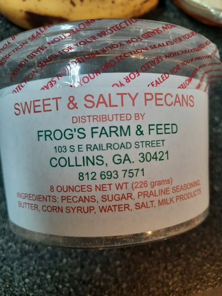 Sweet & salty pecan halves